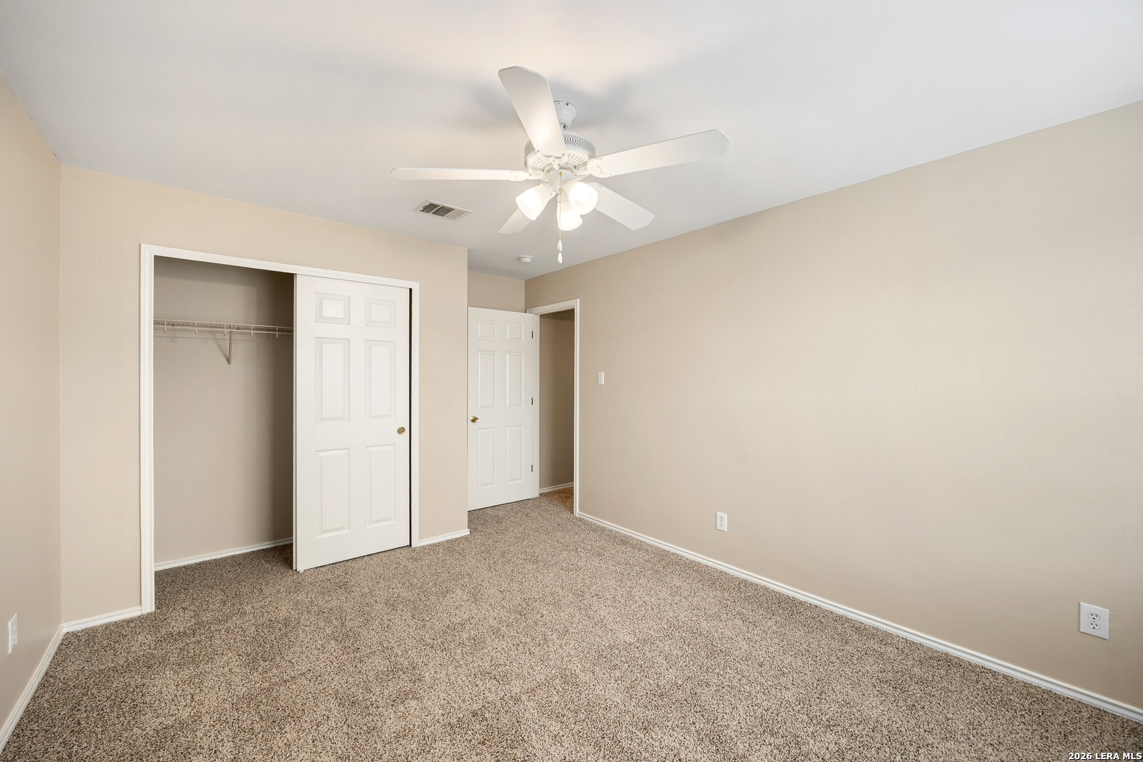 10111 Sparrow Way Universal City TX 78148