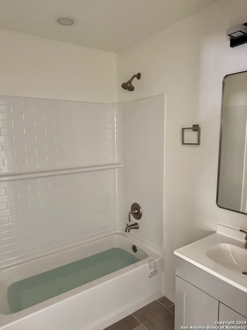 1014 Onslow San Antonio TX 78202