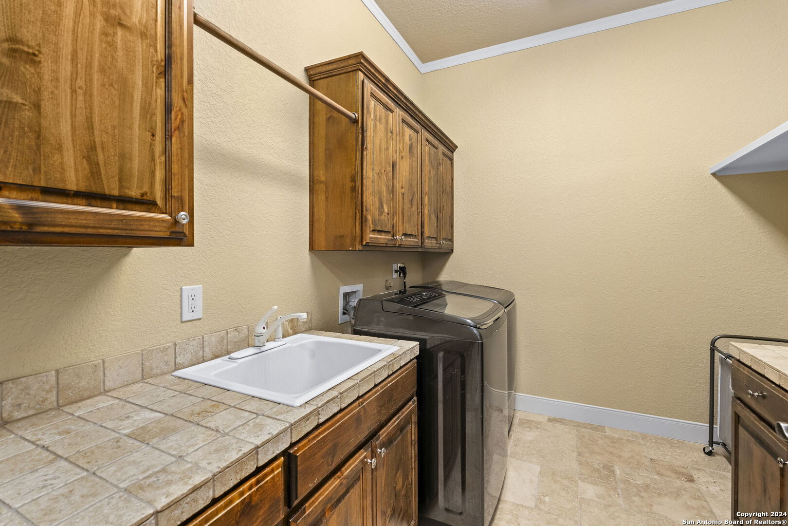 8415 Wild Wind Park Garden Ridge TX 78266