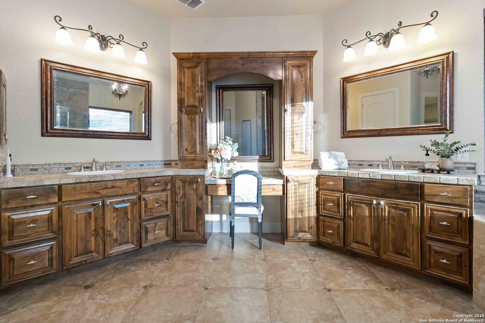 8415 Wild Wind Park Garden Ridge TX 78266