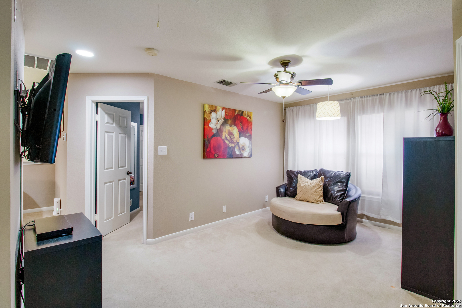6019 Hart Field San Antonio TX 78249