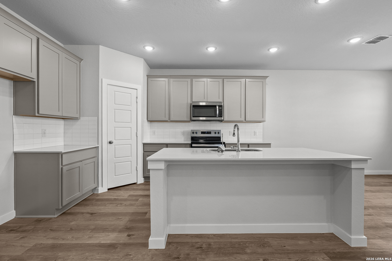8654 Rucker Pond Trail San Antonio TX 78252