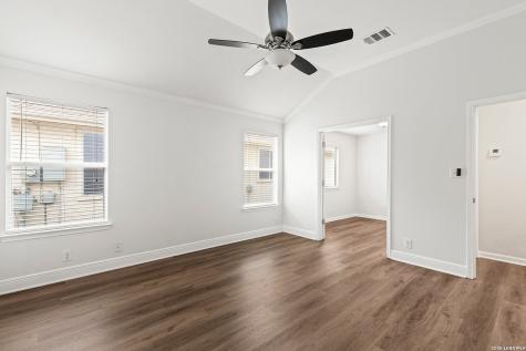 8514 Snakeweed Drive Converse TX 78109