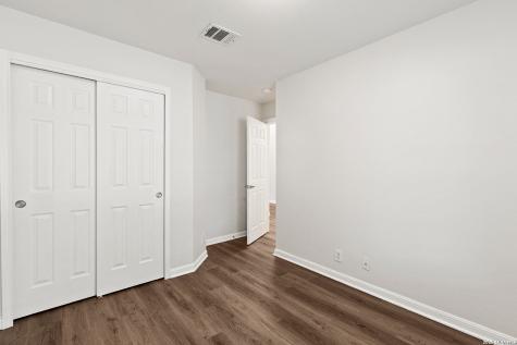 8514 Snakeweed Drive Converse TX 78109