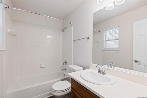8514 Snakeweed Drive Converse TX 78109