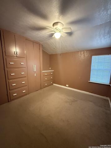 707 W Hay Carrizo Springs TX 78834