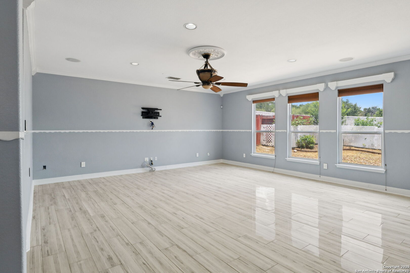 21419 La Pena San Antonio TX 78258