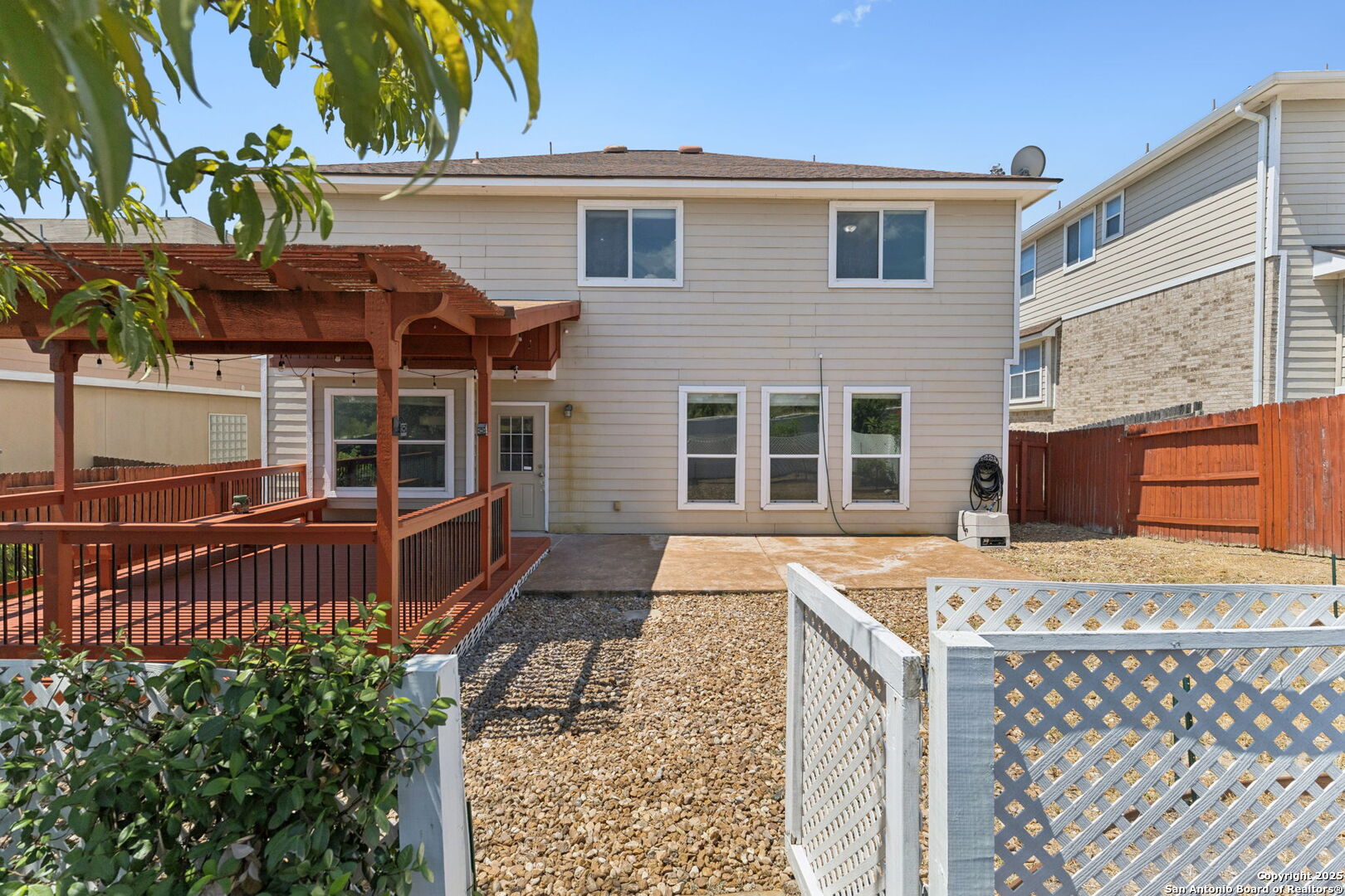 21419 La Pena San Antonio TX 78258
