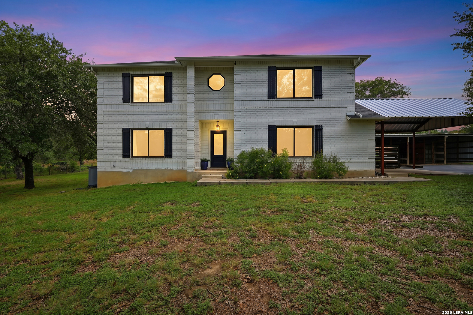302 Whispering Oaks Adkins TX 78101