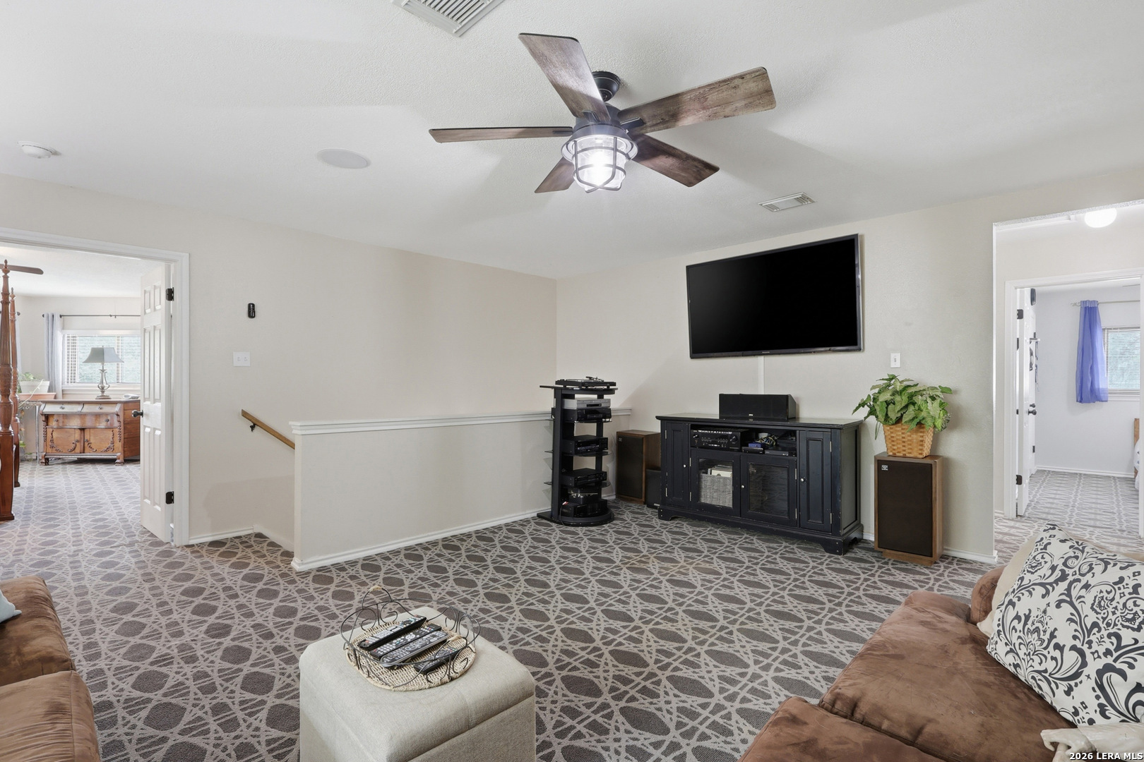 302 Whispering Oaks Adkins TX 78101