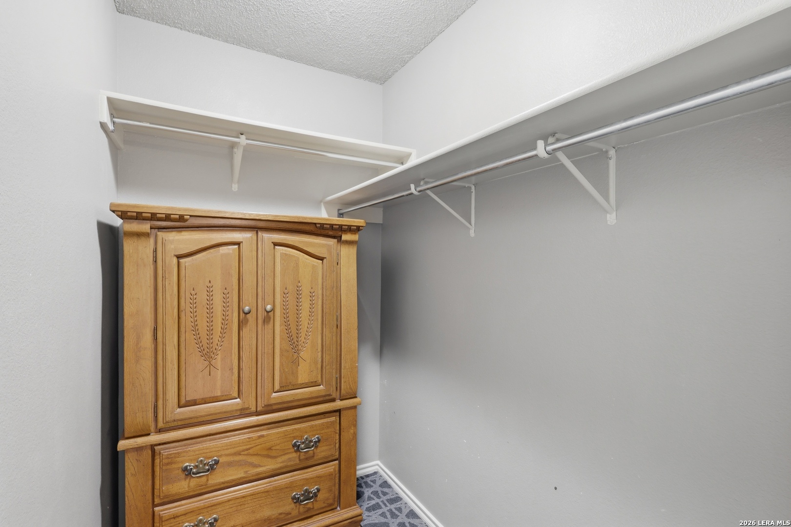 302 Whispering Oaks Adkins TX 78101