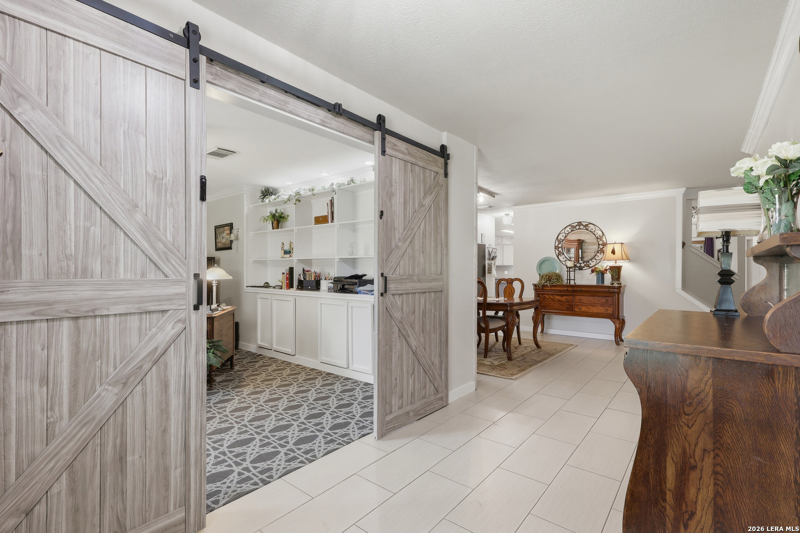 302 Whispering Oaks Adkins TX 78101