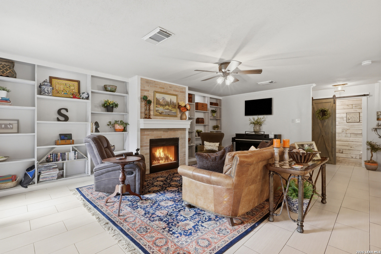 302 Whispering Oaks Adkins TX 78101