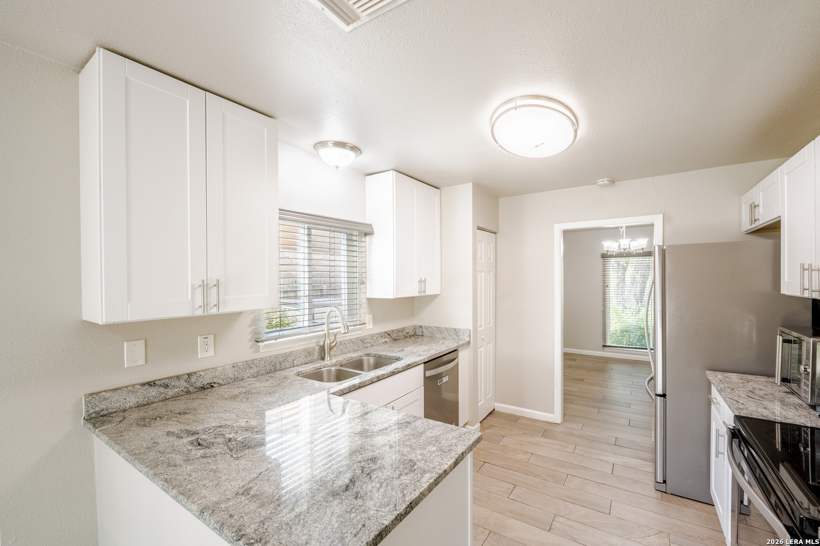 6807 Timberhill Leon Valley TX 78238