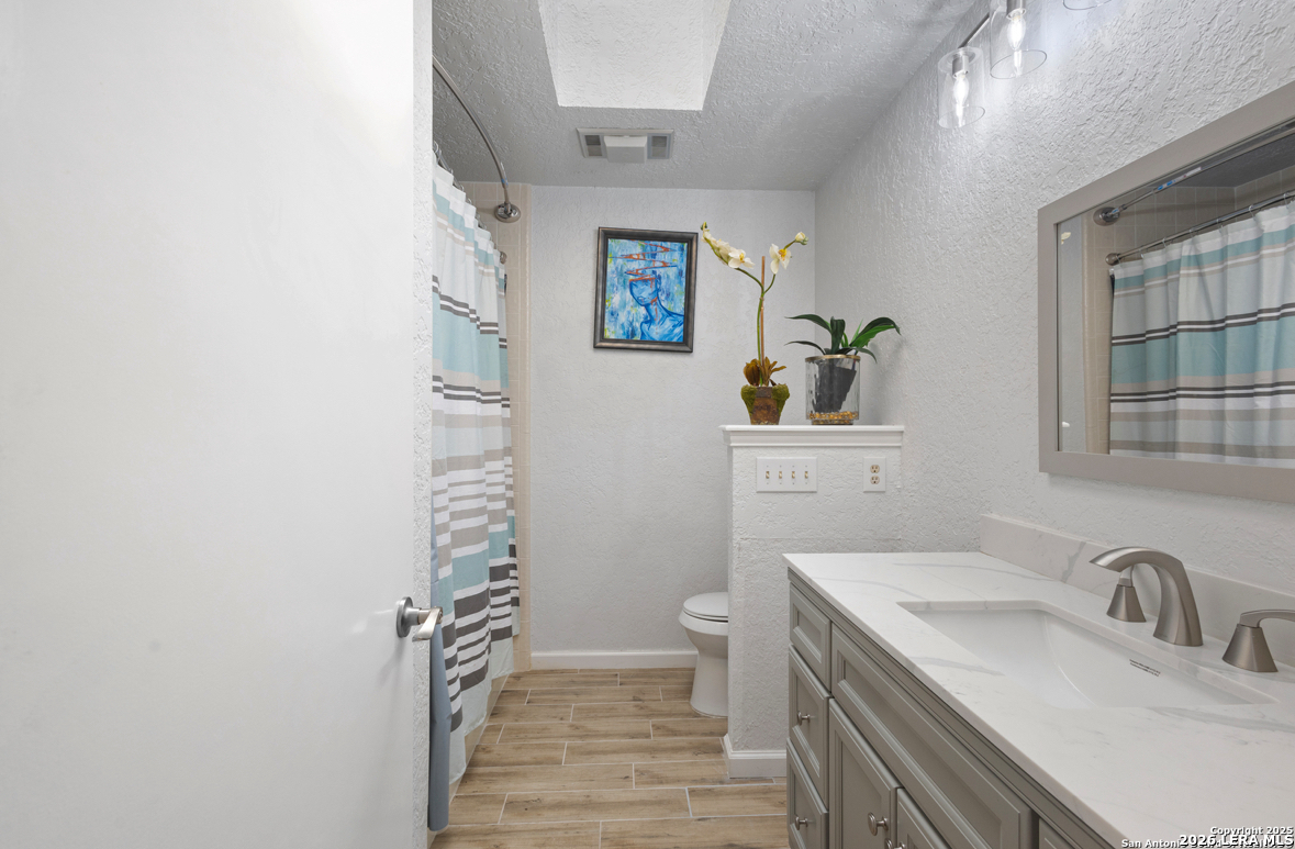 29342 Ridgeview Boerne TX 78015