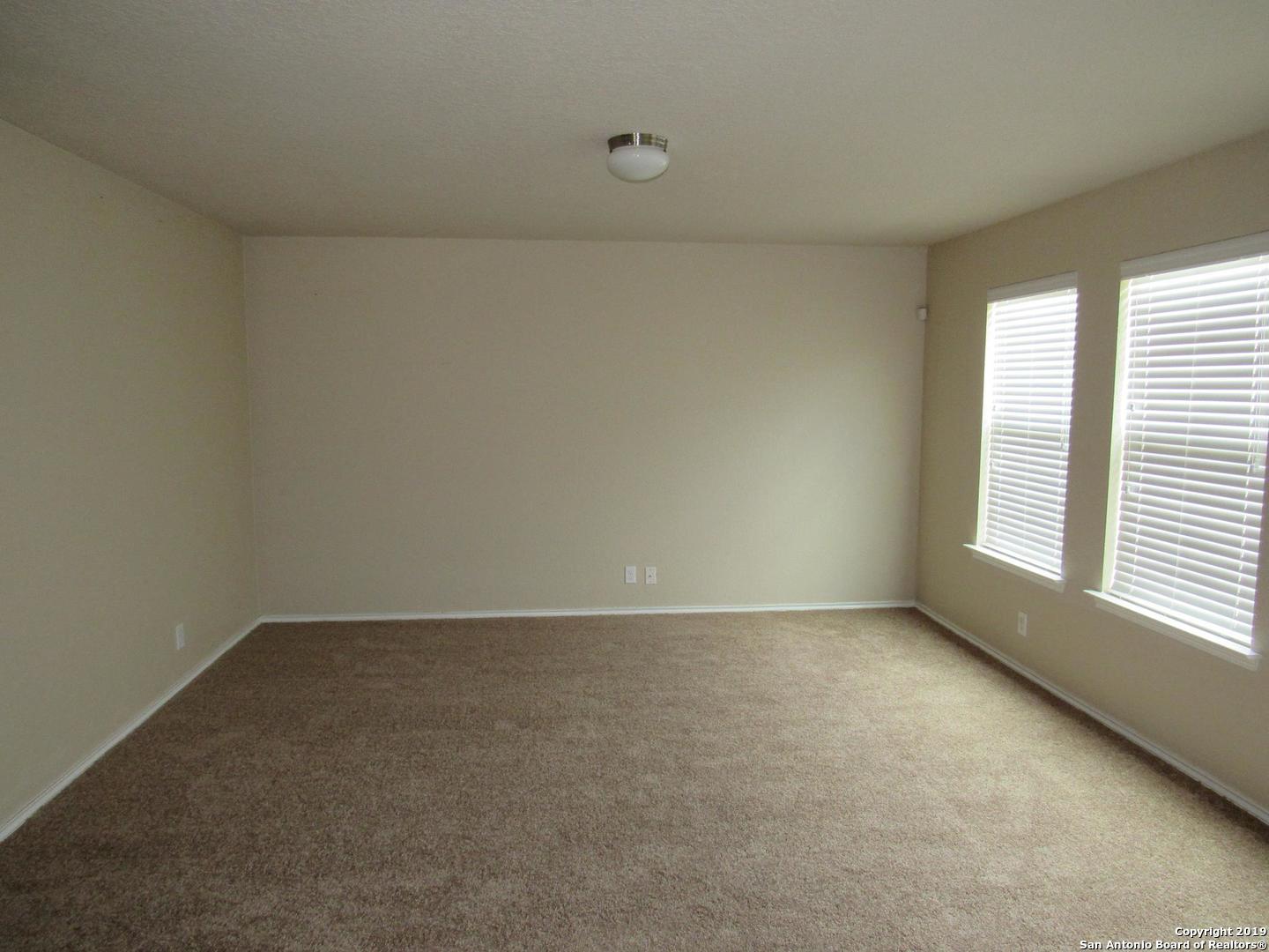 7002 Laguna Beach Converse TX 78109