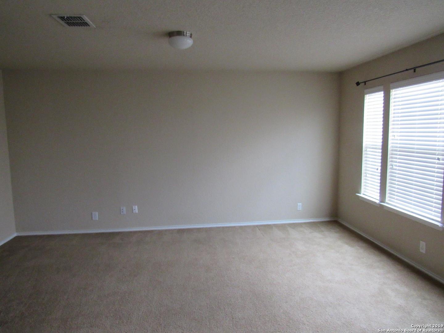 7002 Laguna Beach Converse TX 78109