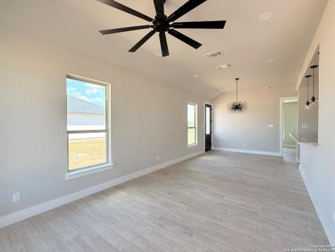 121 Camino Verde Court La Vernia TX 78121