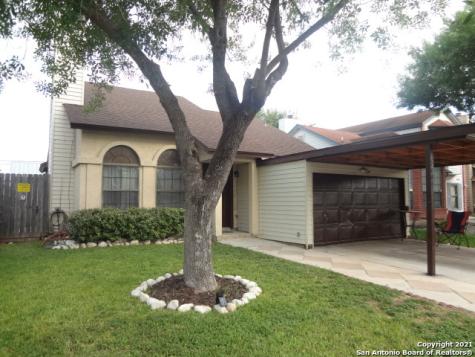 3006 Beacon Field San Antonio TX 78245