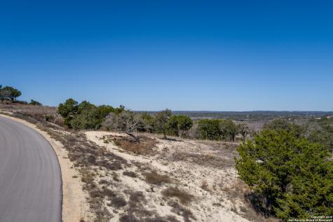 935 Enchanted Canyon Lake TX 78133