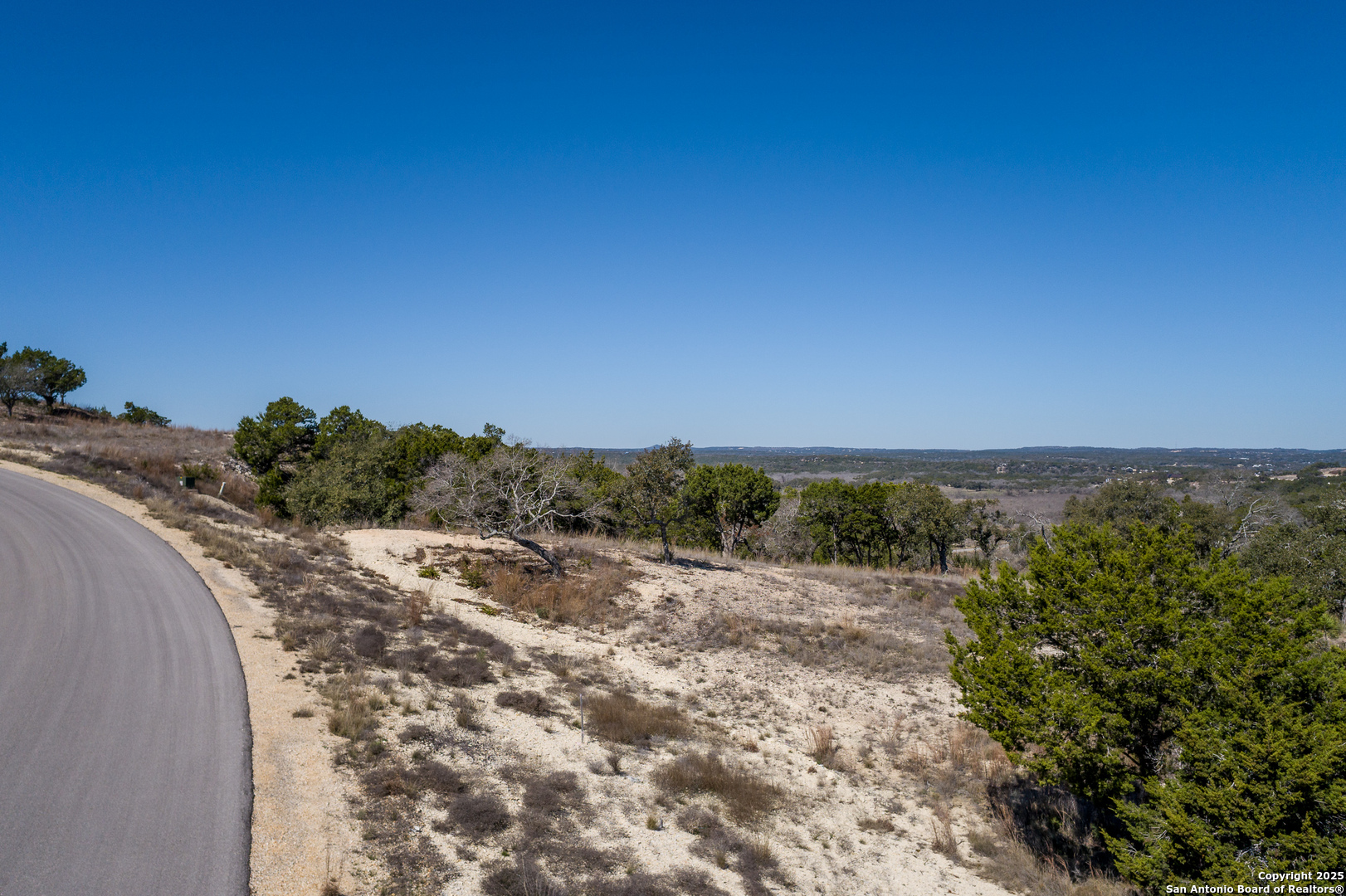 935 Enchanted Canyon Lake TX 78133