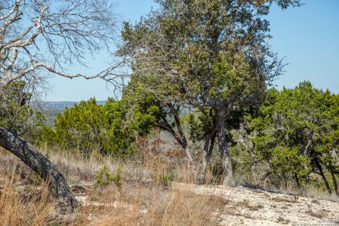 935 Enchanted Canyon Lake TX 78133