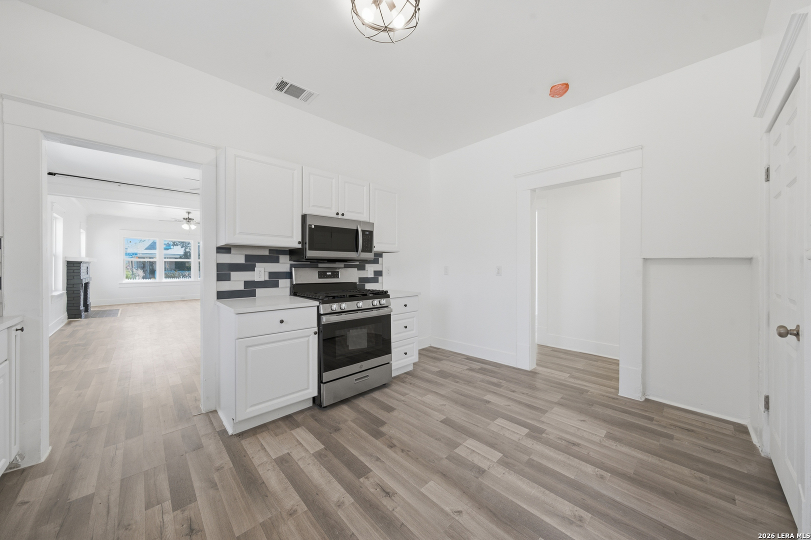 501 Hunstock Avenue San Antonio TX 78210