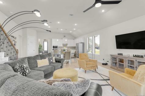 5021 Tupelo Row San Antonio TX 78263