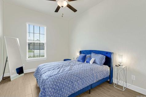 5021 Tupelo Row San Antonio TX 78263