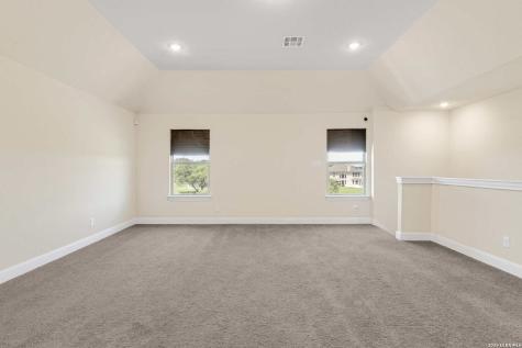 5021 Tupelo Row San Antonio TX 78263