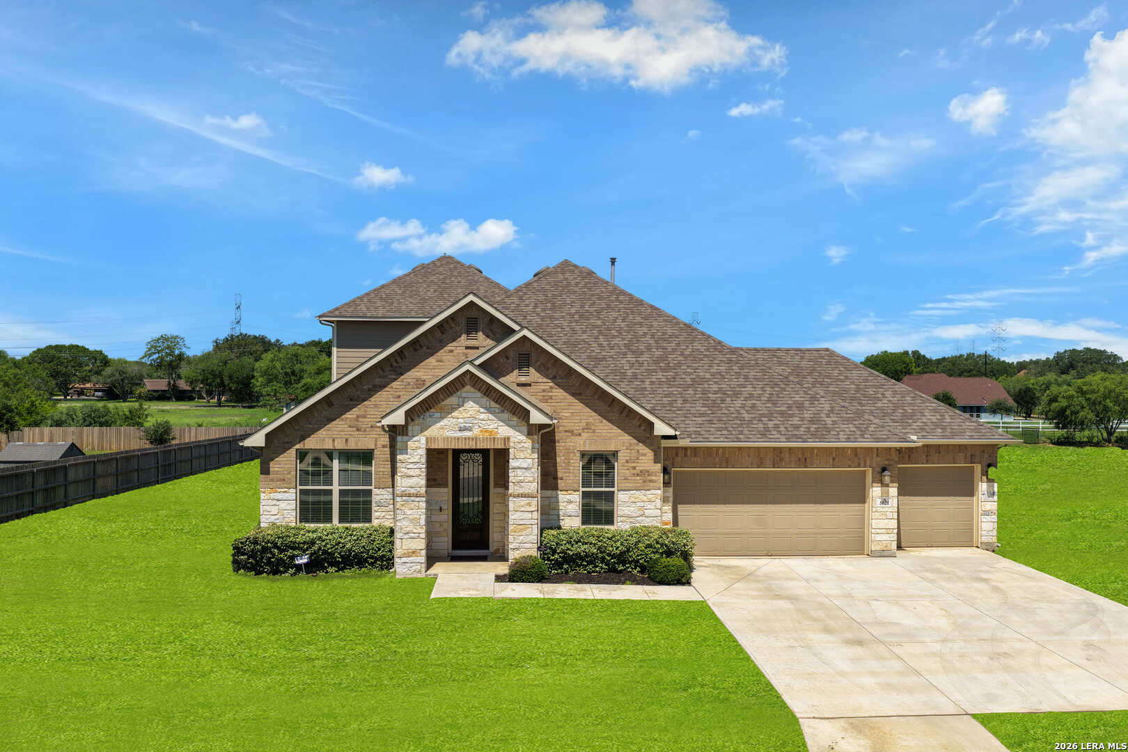 5021 Tupelo Row San Antonio TX 78263