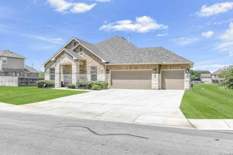 5021 Tupelo Row San Antonio TX 78263