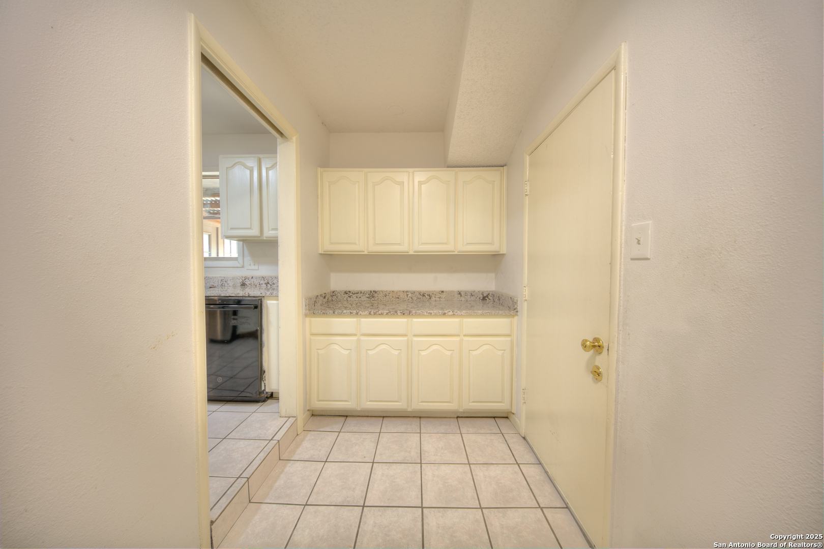 3746 Litchfield San Antonio TX 78230
