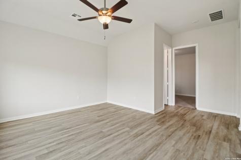 9717 Van Horn San Antonio TX 78254