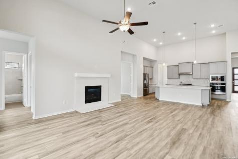 9717 Van Horn San Antonio TX 78254