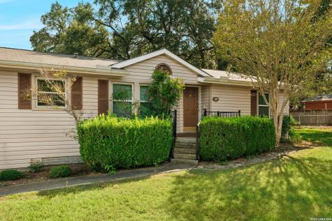 127 Stonegate S Boerne TX 78006
