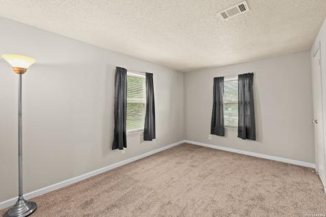 127 Stonegate S Boerne TX 78006