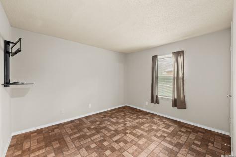 127 Stonegate S Boerne TX 78006