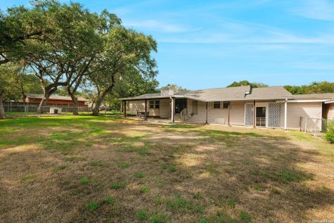 127 Stonegate S Boerne TX 78006