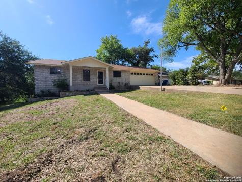 1117 Temple Drive Kerrville TX 78028