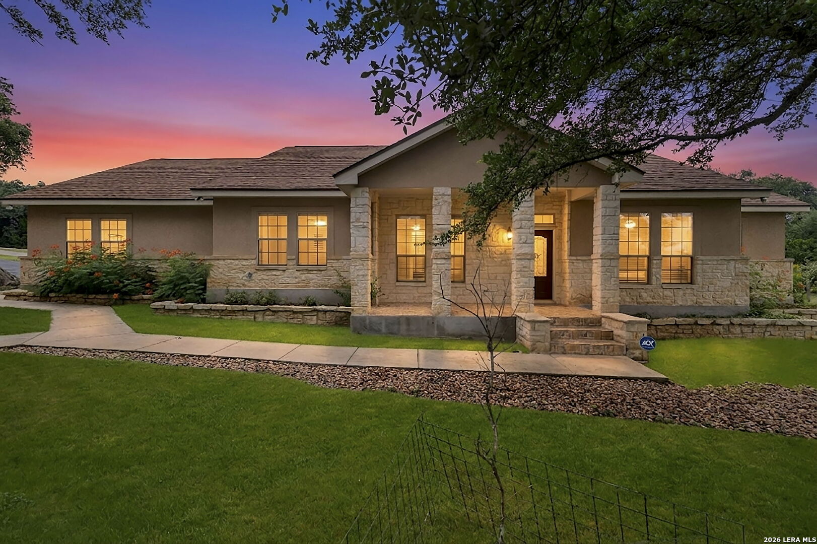 128 Comal Oak Bulverde TX 78163