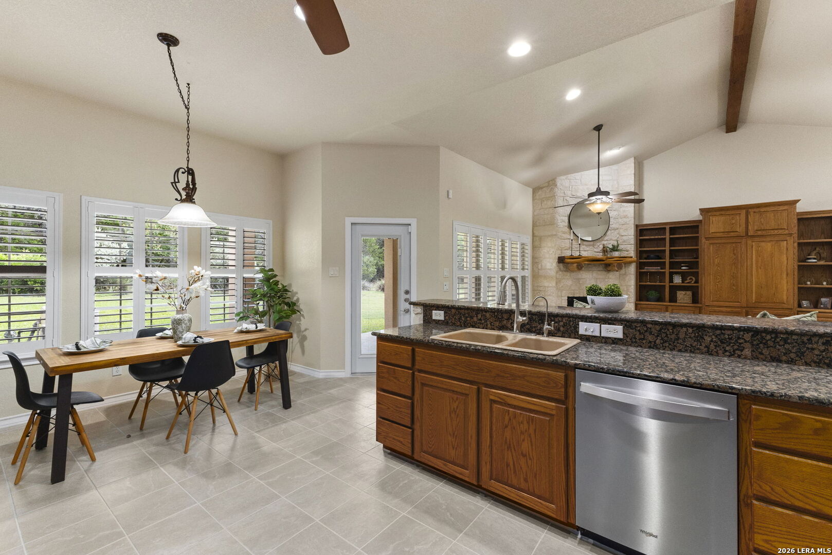 128 Comal Oak Bulverde TX 78163
