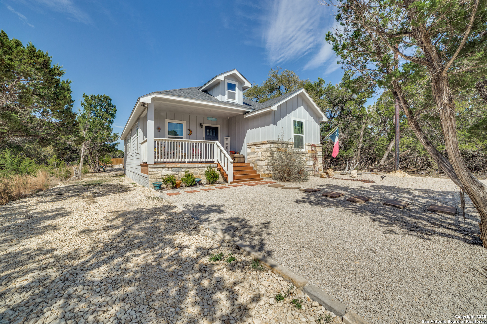 205 Canyon Lake Bandera TX 78003