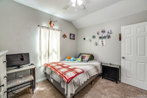 205 Canyon Lake Bandera TX 78003
