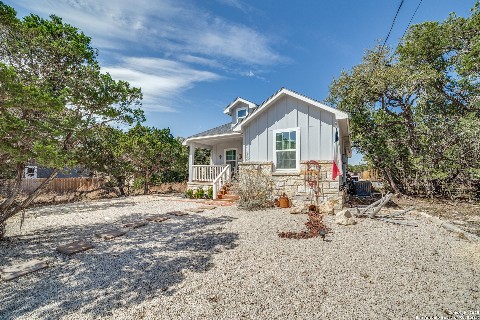 205 Canyon Lake Bandera TX 78003