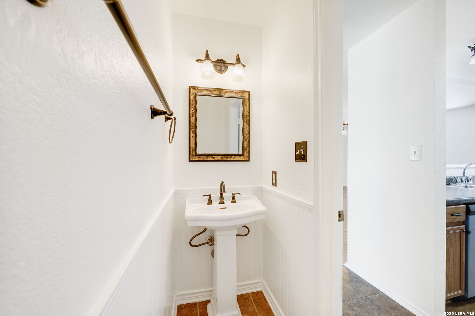 9046 Camino Rey San Antonio TX 78245