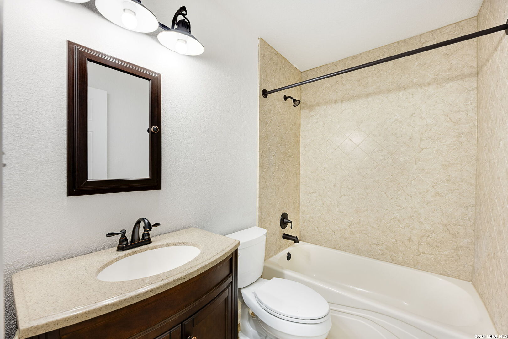 9046 Camino Rey San Antonio TX 78245