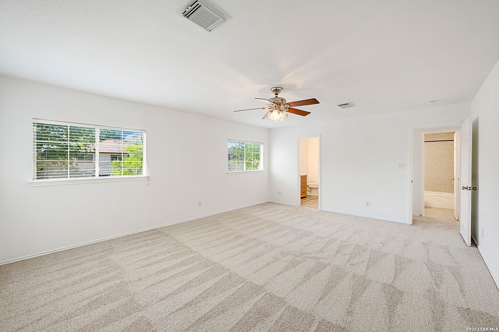 9046 Camino Rey San Antonio TX 78245
