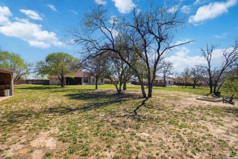 133 Sendera Crossing La Vernia TX 78121