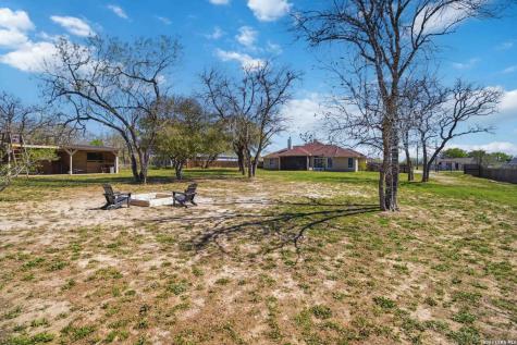 133 Sendera Crossing La Vernia TX 78121